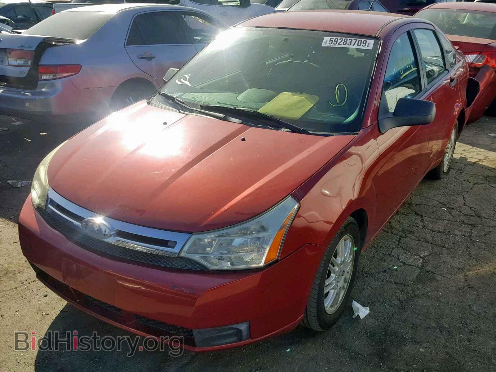 2011 FORD FOCUS SE - VIN: 1FAHP3FN2BW152130 - Фото 2