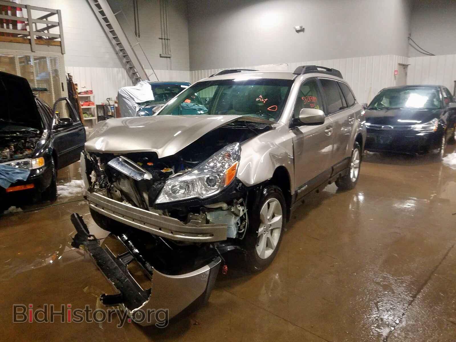 2014 SUBARU OUTBACK - VIN: 4S4BRCCC1E3203003 - Photo 2