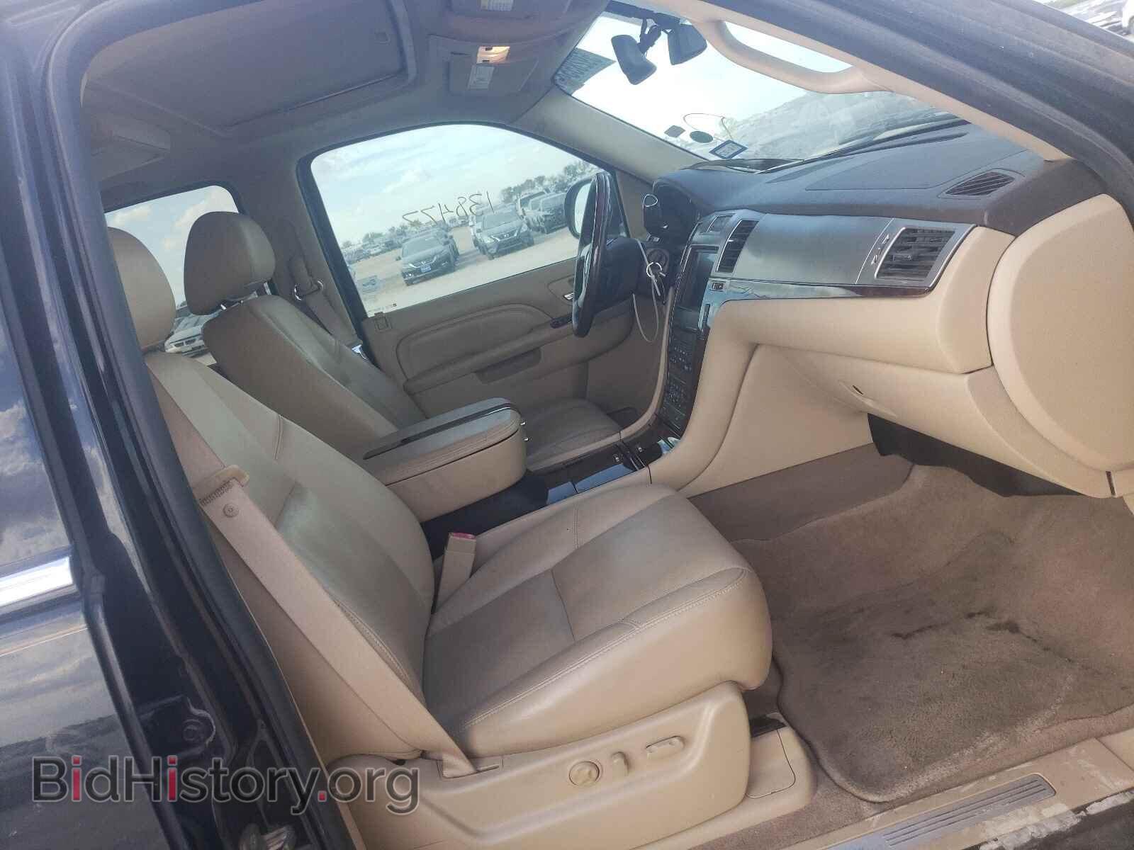 2011 CADILLAC ESCALADE - VIN: 1GYS3CEF1BR256140 - Фото 5
