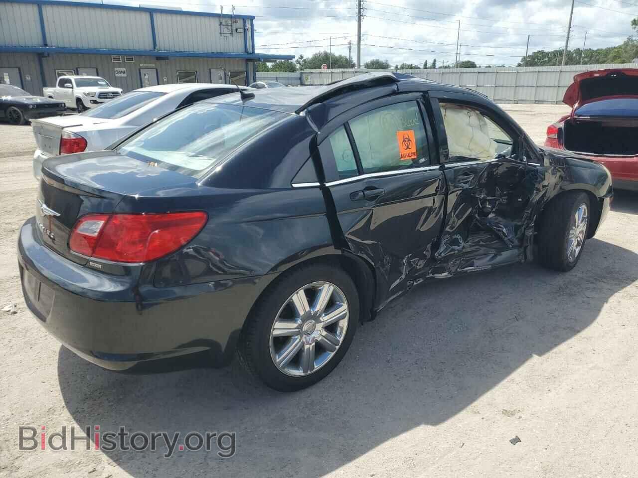 2010 CHRYSLER SEBRING - VIN: 1C3CC5FV6AN236861 - Фото 3