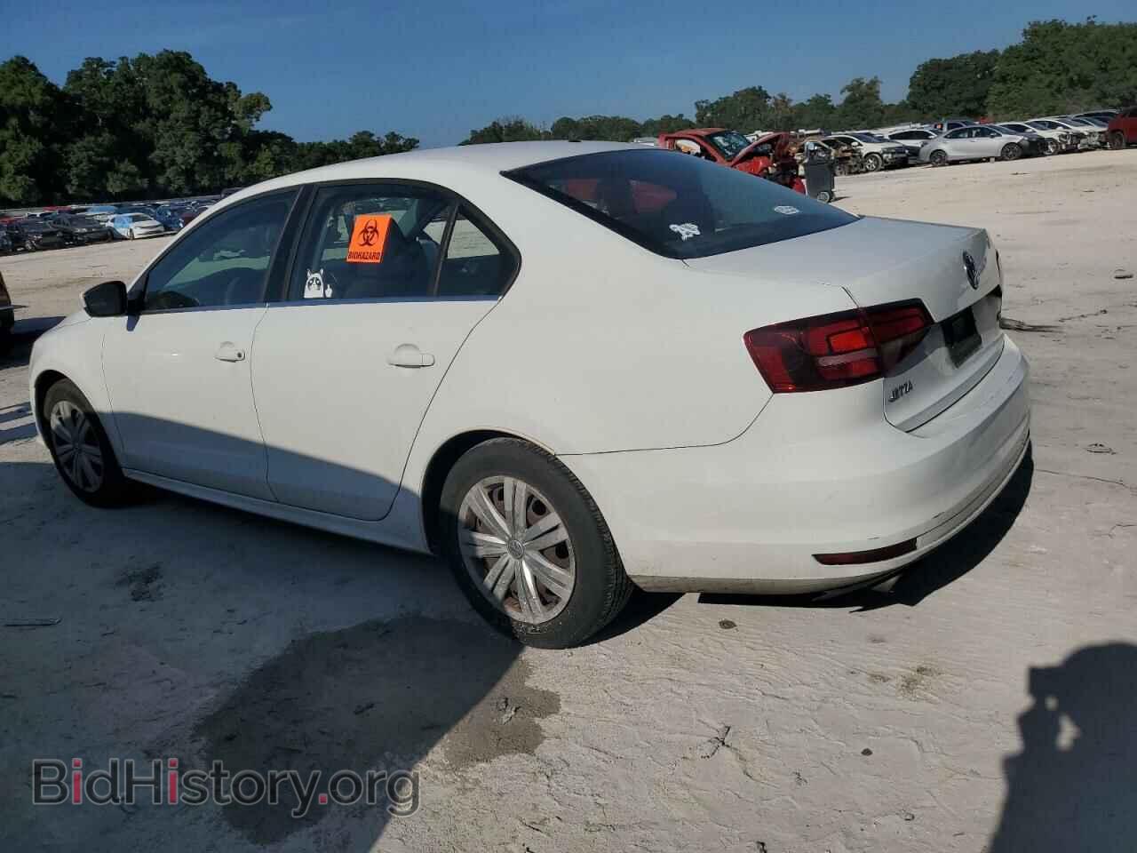 2017 VOLKSWAGEN JETTA - VIN: 3VW2B7AJ1HM345031 - Фото 2