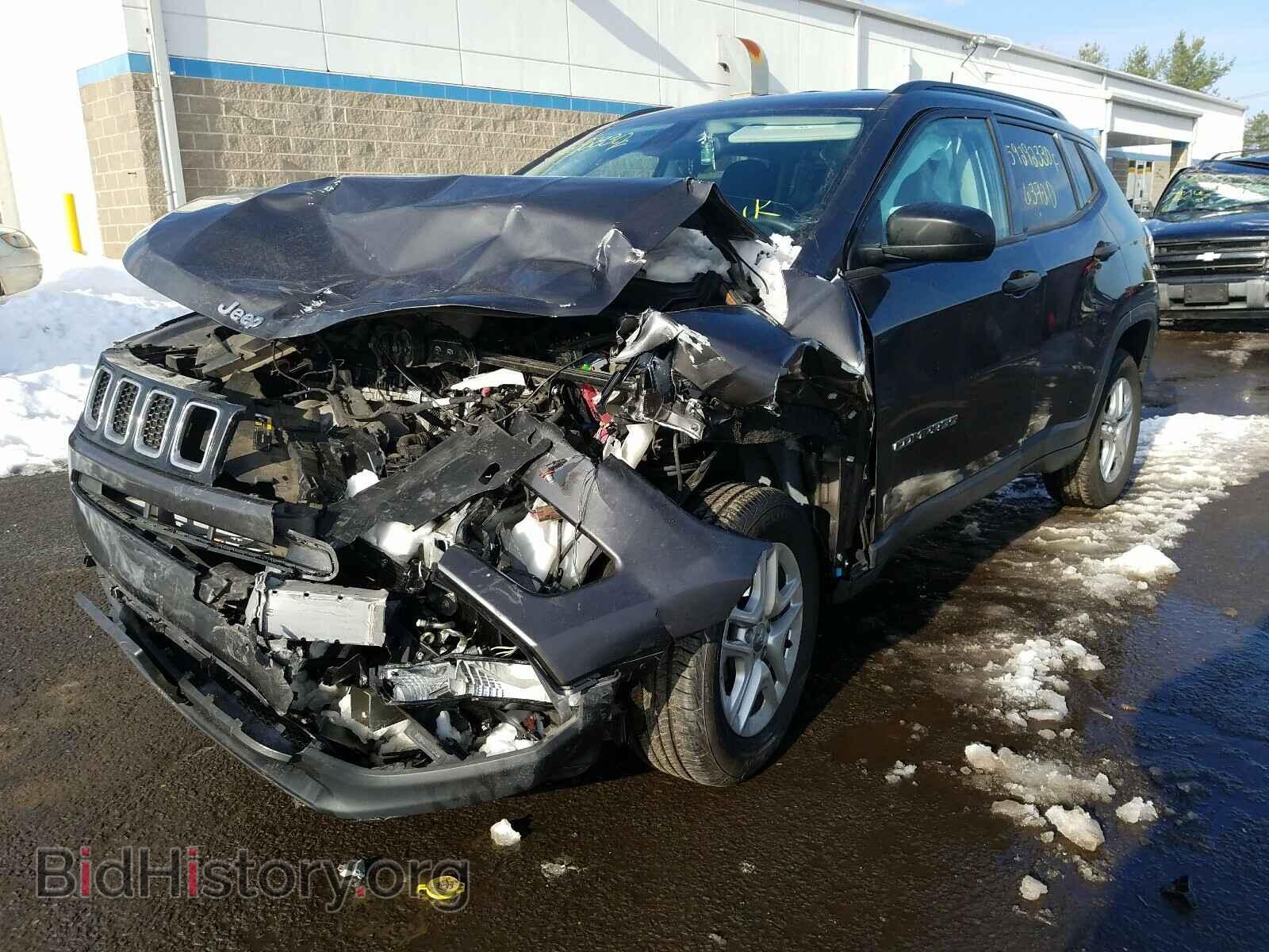 2018 JEEP COMPASS - VIN: 3C4NJDAB8JT261648 - Фото 2