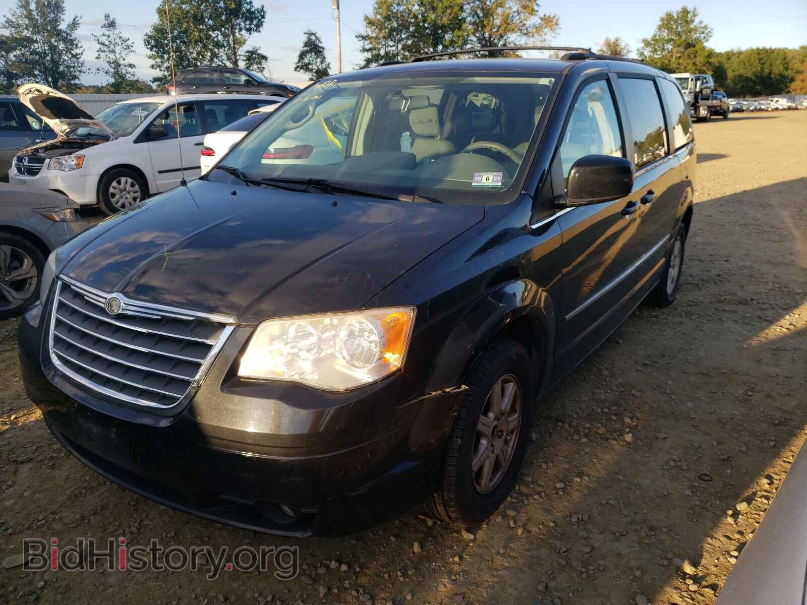 2010 CHRYSLER MINIVAN - VIN: 2A4RR5D14AR141376 - Фото 2