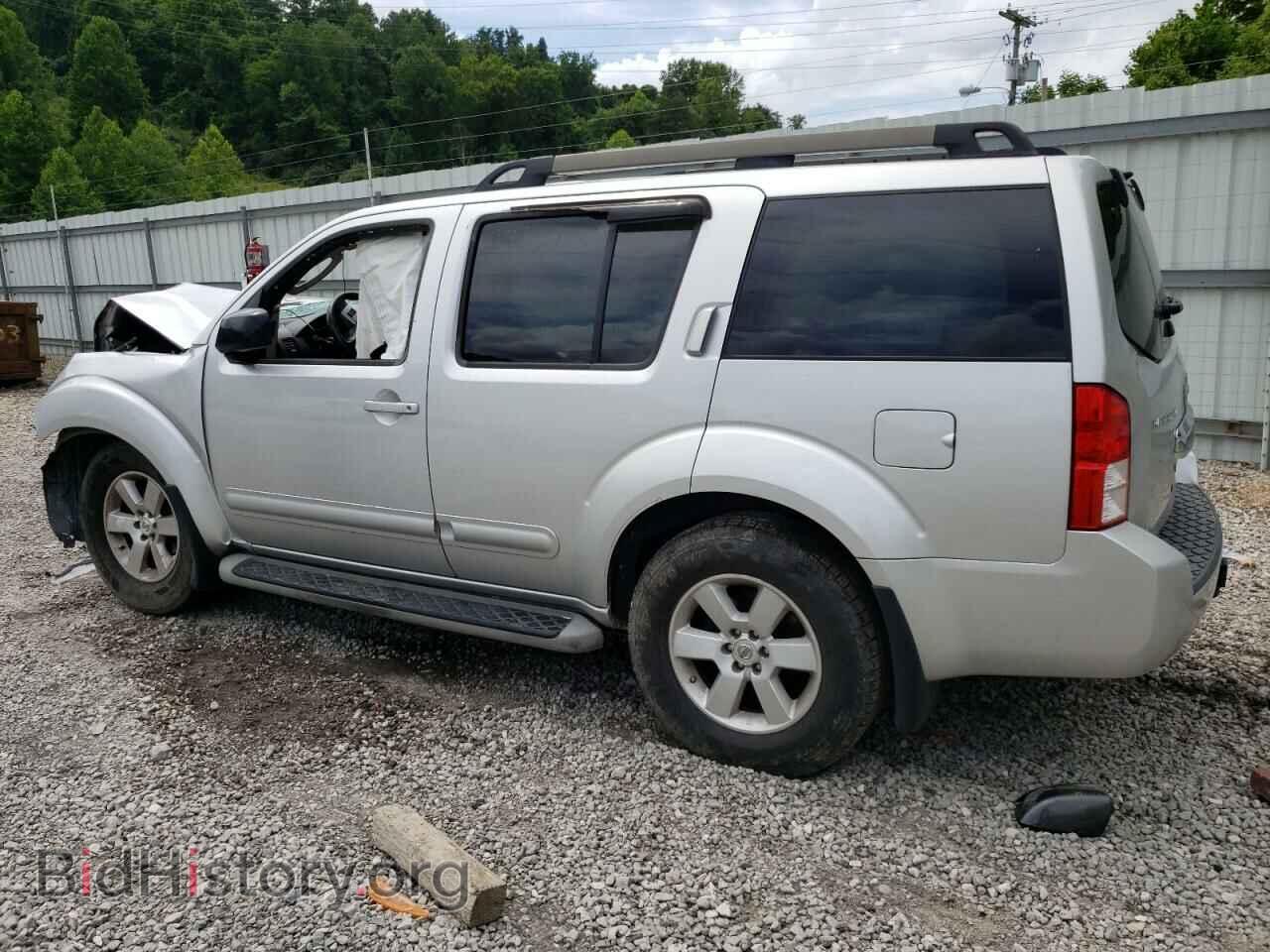2011 NISSAN PATHFINDER - VIN: 5N1AR1NB1BC604972 - Фото 2