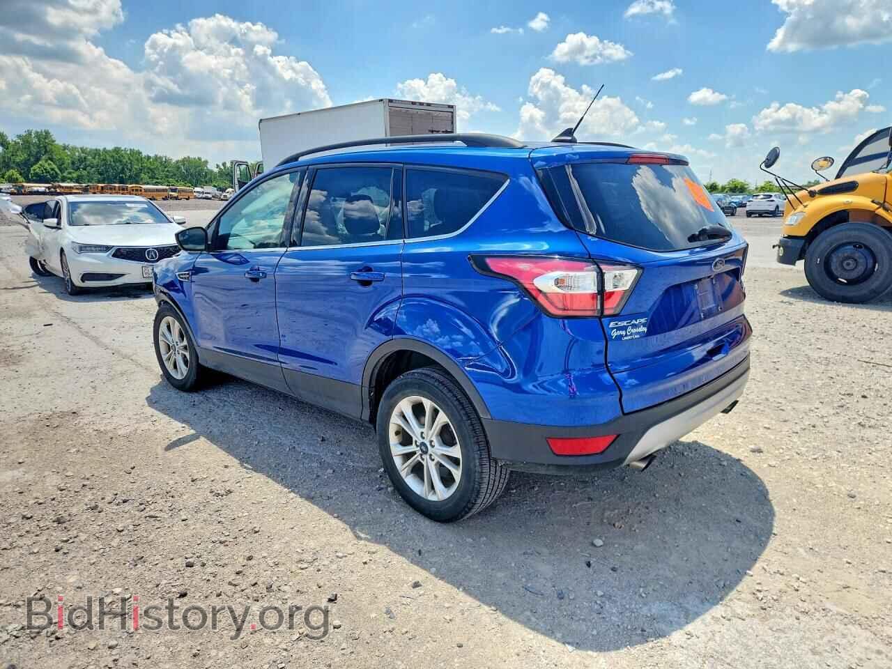 2018 FORD ESCAPE - VIN: 1FMCU0GD4JUD20261 - Фото 2