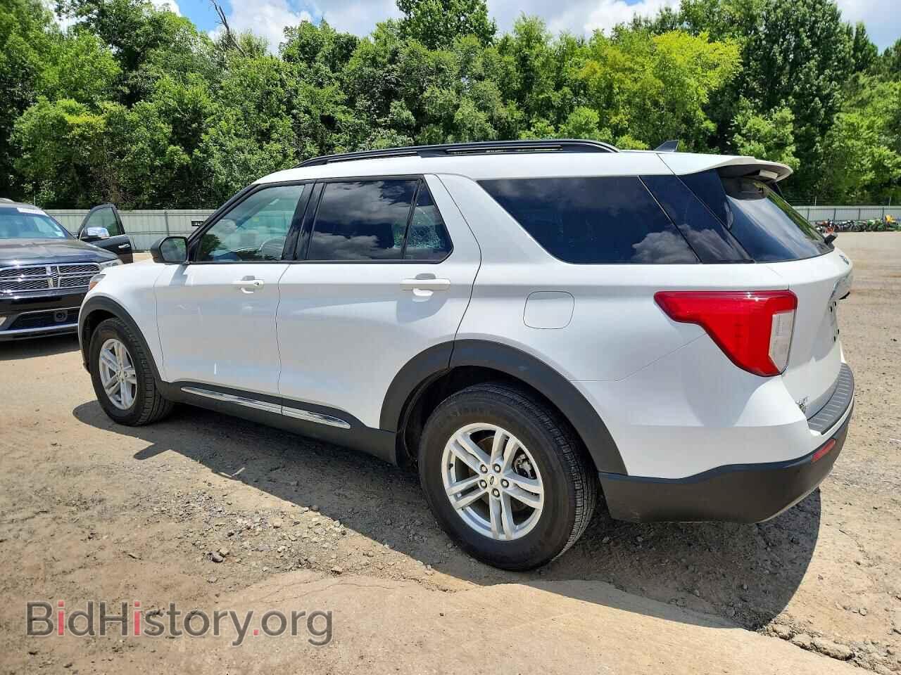 2023 FORD EXPLORER - VIN: 1FMSK7DH3PGA05542 - Photo 2