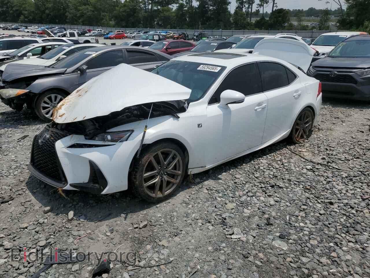 Photo JTHBA1D25H5052504 - LEXUS IS 2017
