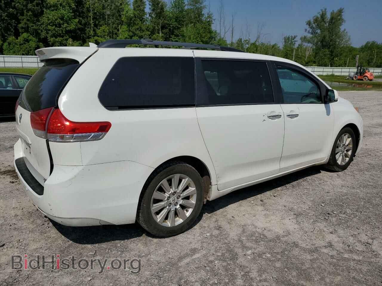 2011 TOYOTA All Models - VIN: 5TDDK3DC4BS004280 - Фото 3