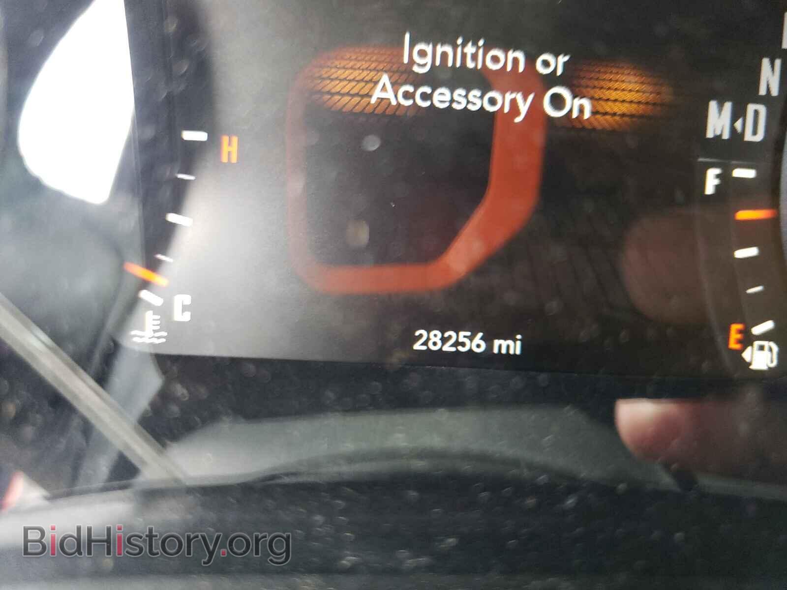 2016 DODGE CHALLENGER - VIN: 2C3CDZAGXGH108279 - Фото 8