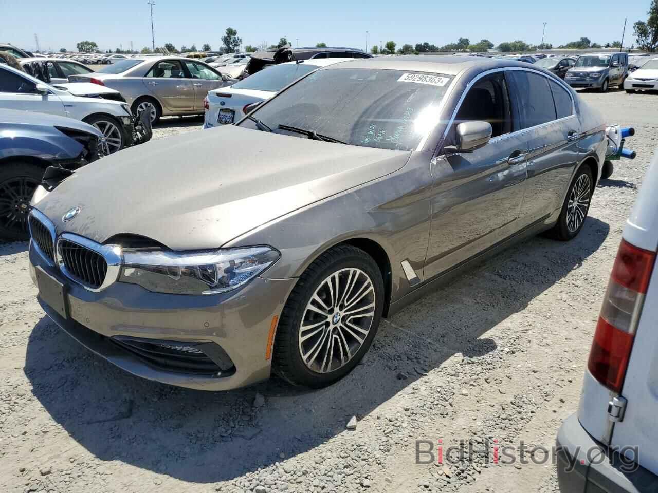 Photo WBAJA5C56JWA39194 - BMW 5 SERIES 2018