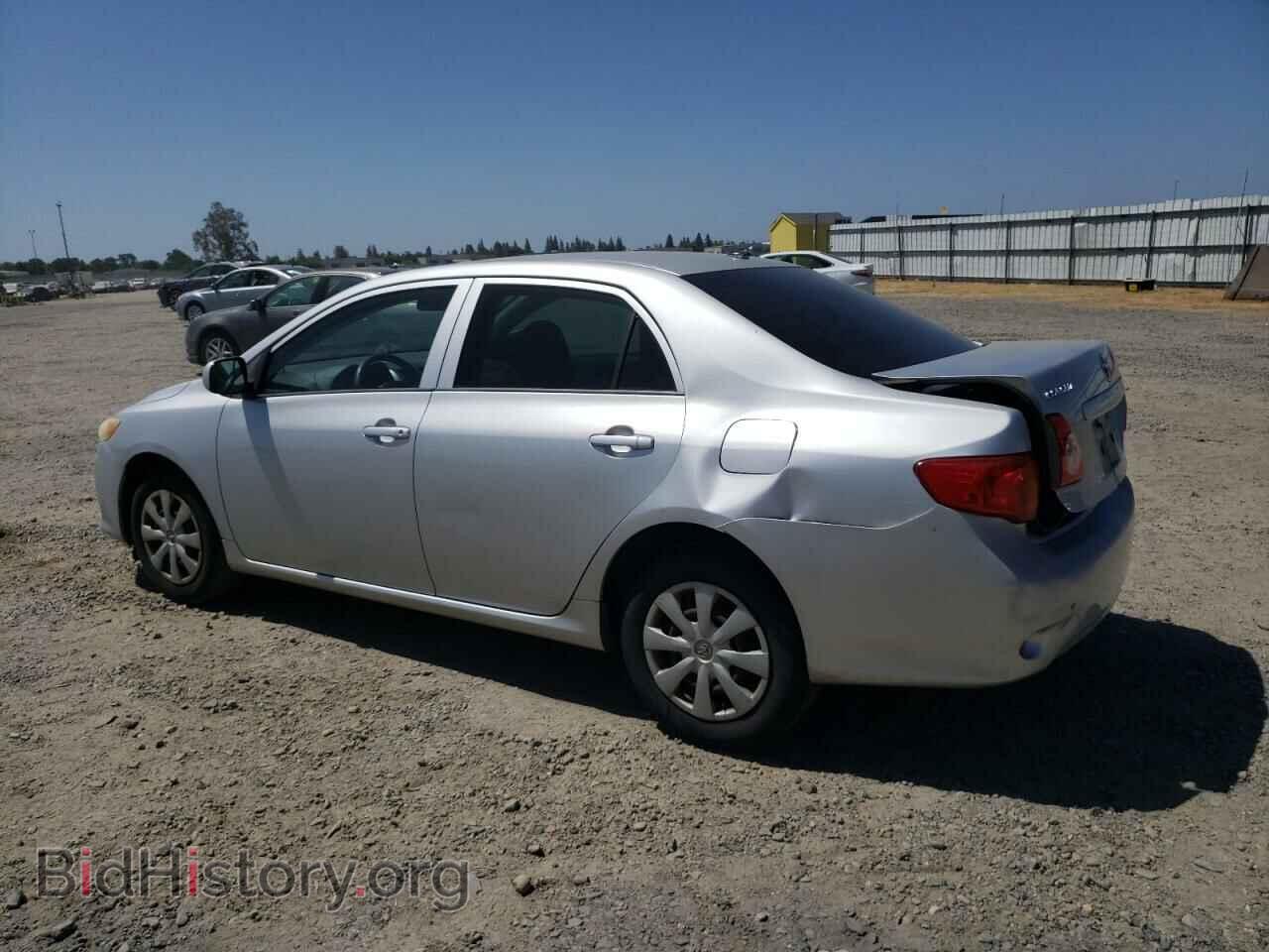 2009 TOYOTA COROLLA - VIN: JTDBL40E699082439 - Фото 2