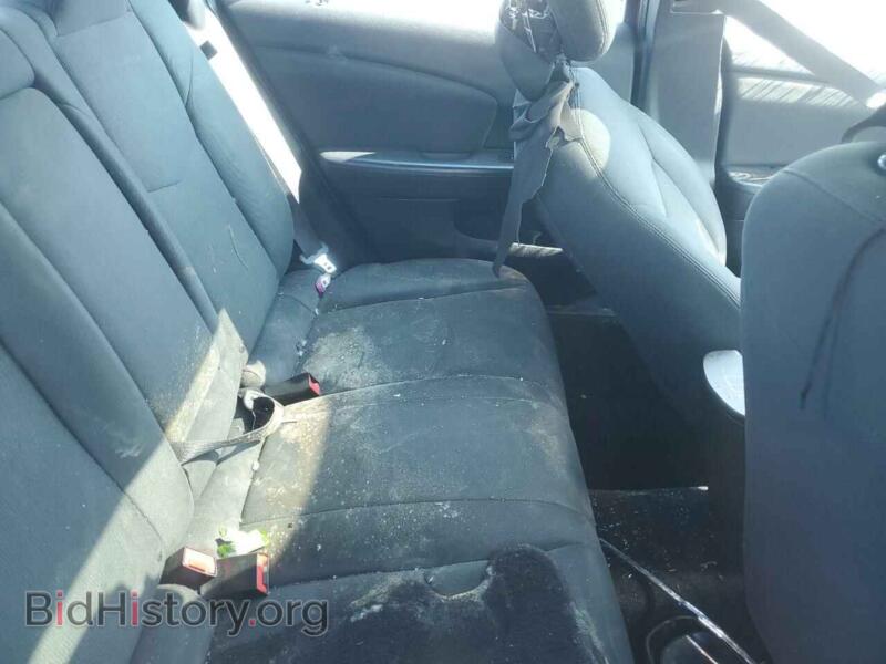 2012 Chrysler 200 (VIN 1C3CCBBB6CN125577) — photo 10 of 13