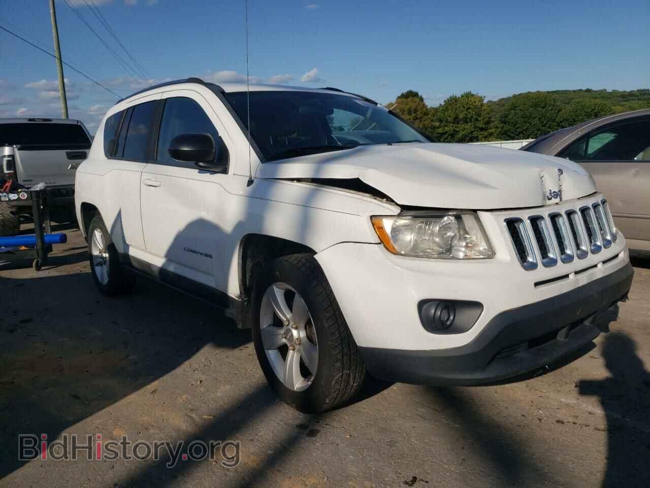 Photo 1J4NT1FB4BD138674 - JEEP COMPASS 2011