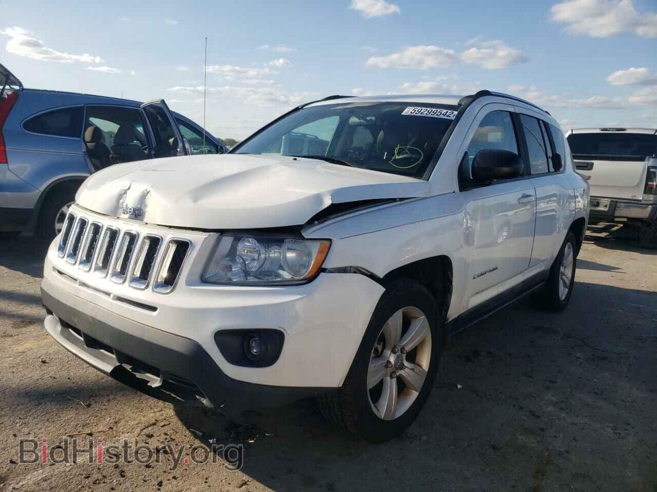 2011 JEEP COMPASS - VIN: 1J4NT1FB4BD138674 - Photo 2