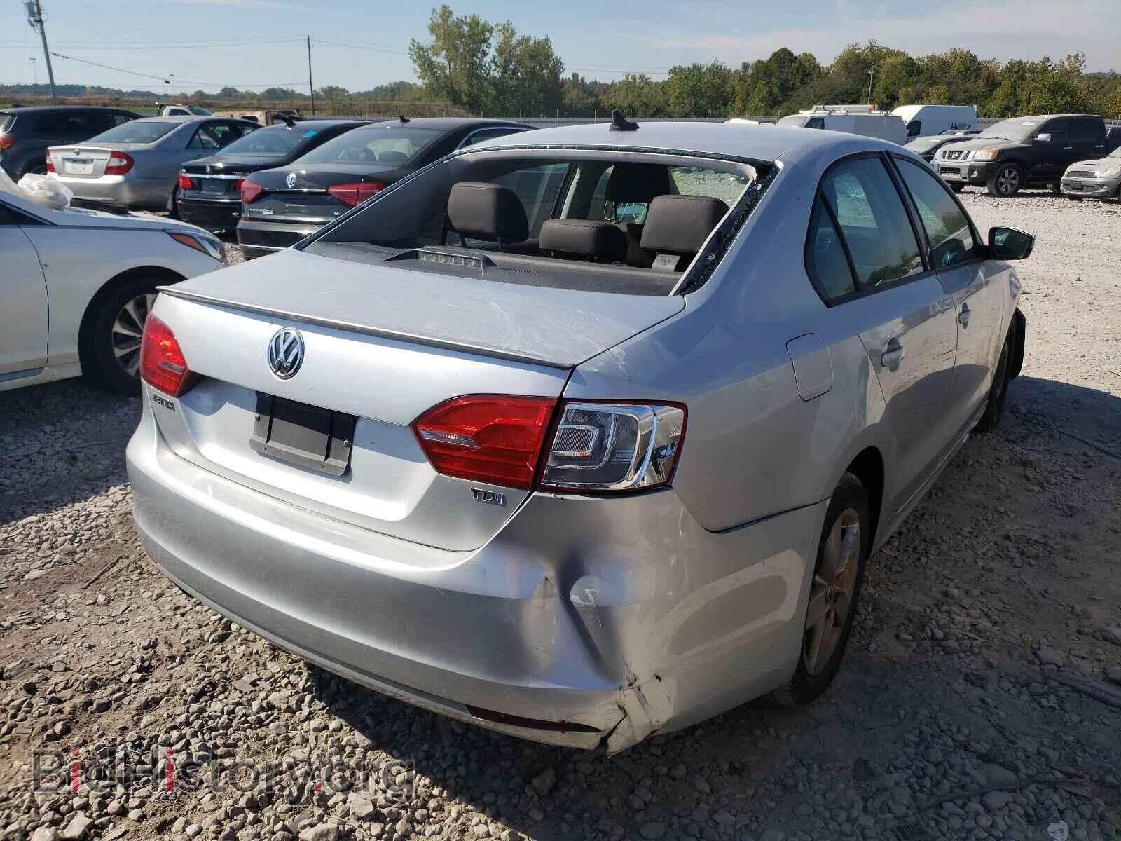 2012 VOLKSWAGEN JETTA - VIN: 3VWLL7AJ4CM409721 - Фото 4