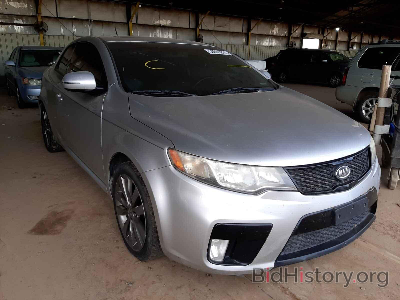 Photo KNAFW6A37B5440319 - KIA FORTE 2011