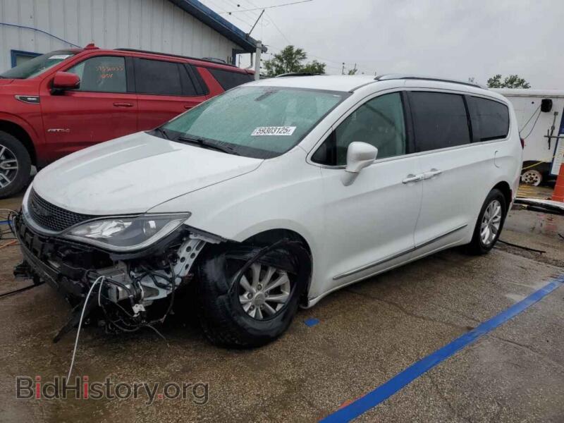 2019 Chrysler PACIFICA Touring L (VIN 2C4RC1BG0KR525292) — фото 1 из 16, Copart, повреждение: бок