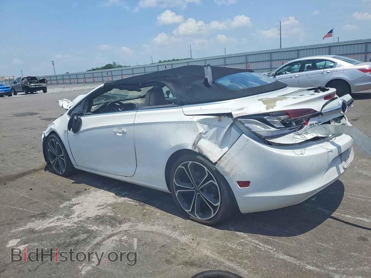 2016 BUICK CASCADA - VIN: W04WT3N5XGG100089 - Photo 2