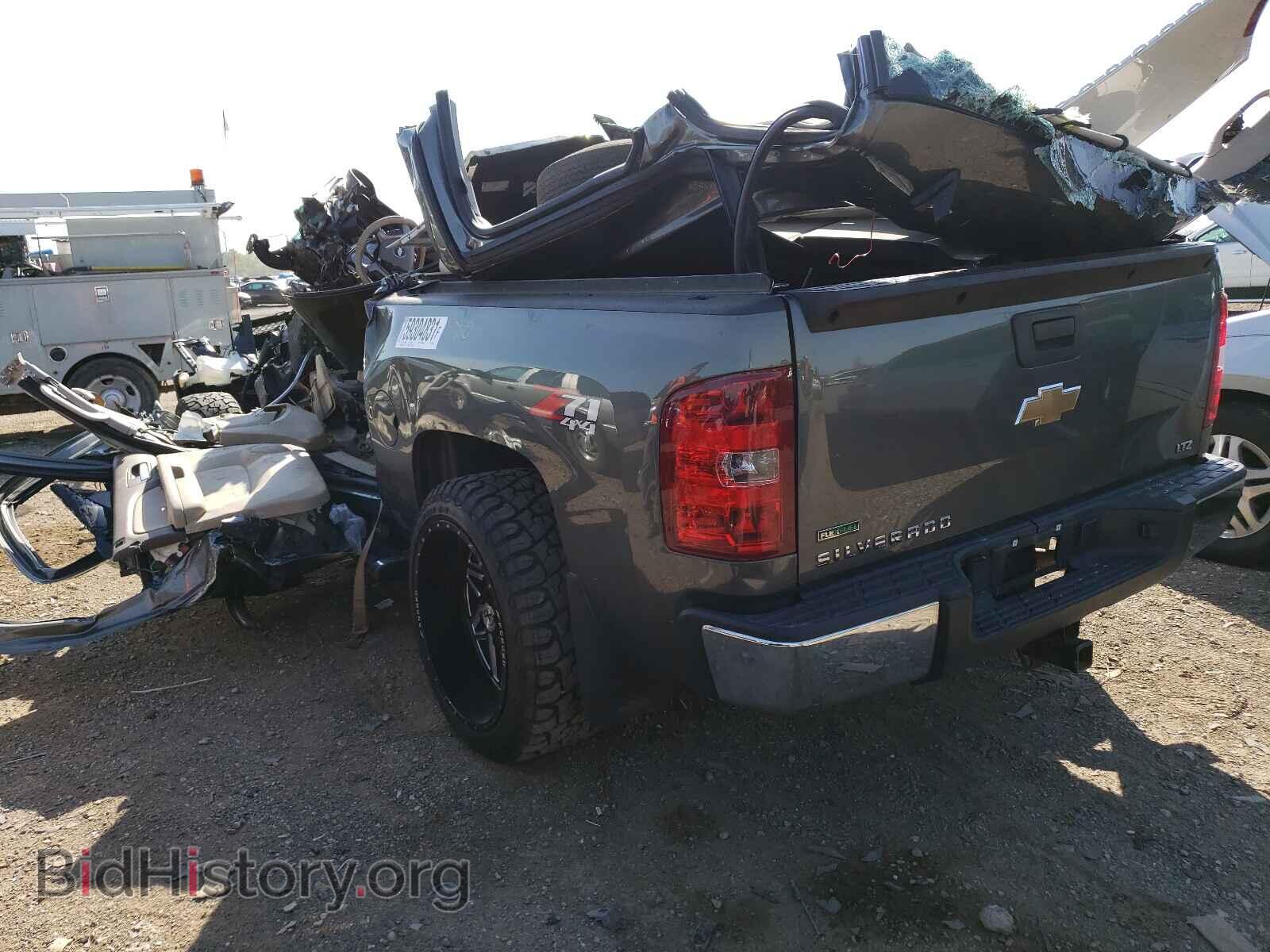 2011 CHEVROLET SILVERADO - VIN: 3GCPKTE31BG328796 - Фото 3