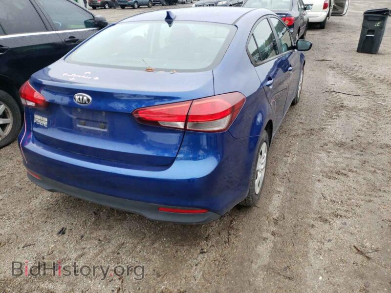 2017 Kia FORTE (VIN 3KPFK4A74HE152244) — фото 4 из 10