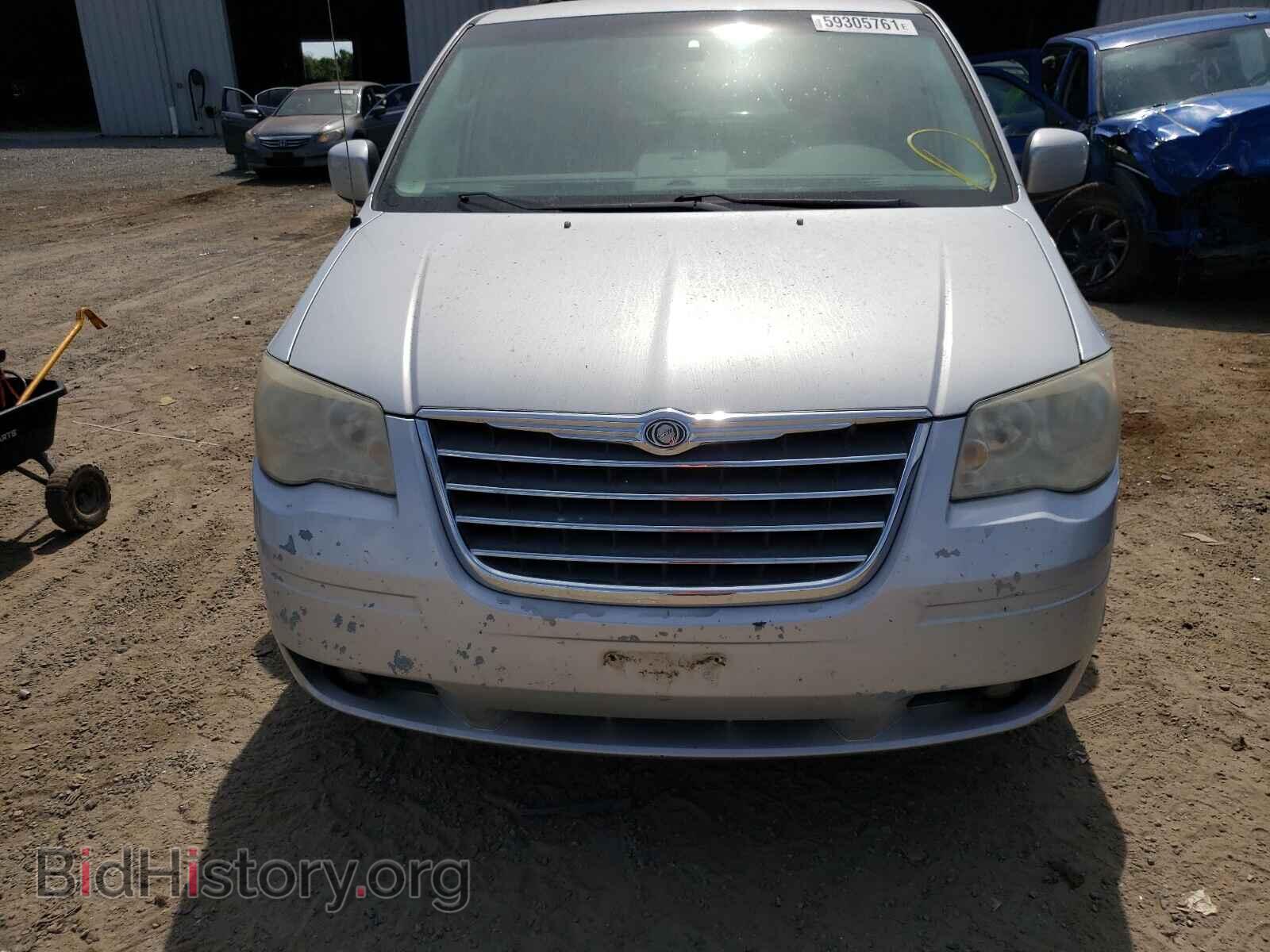 2009 CHRYSLER MINIVAN - VIN: 2A8HR54129R624970 - Фото 9