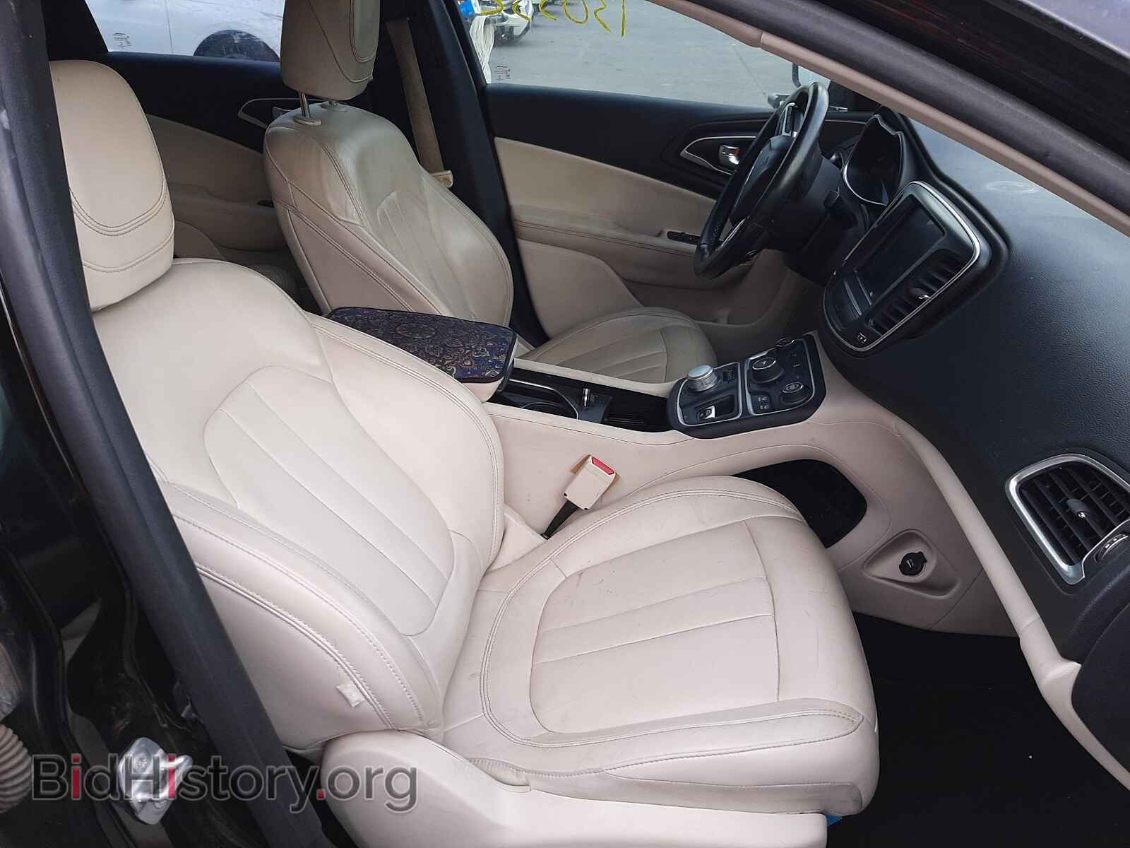 2016 CHRYSLER 200 - VIN: 1C3CCCAB6GN171858 - Фото 5