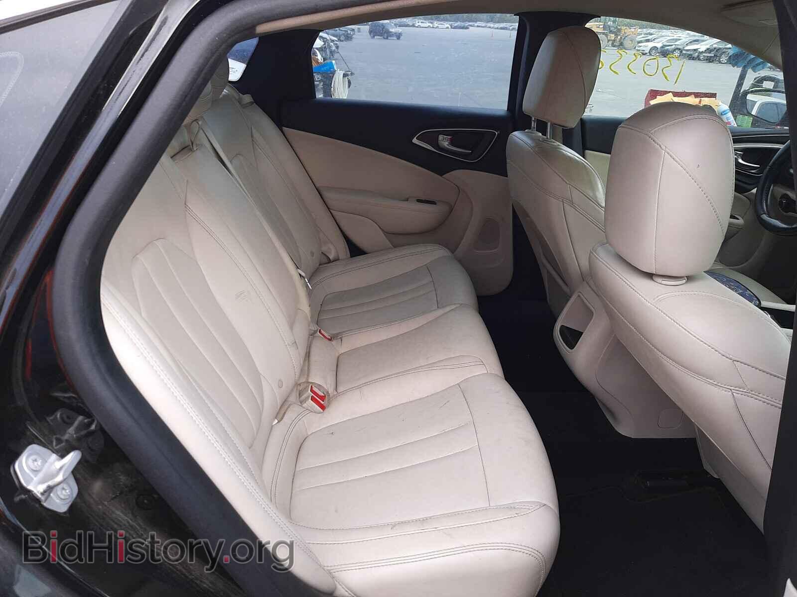 2016 CHRYSLER 200 - VIN: 1C3CCCAB6GN171858 - Фото 6