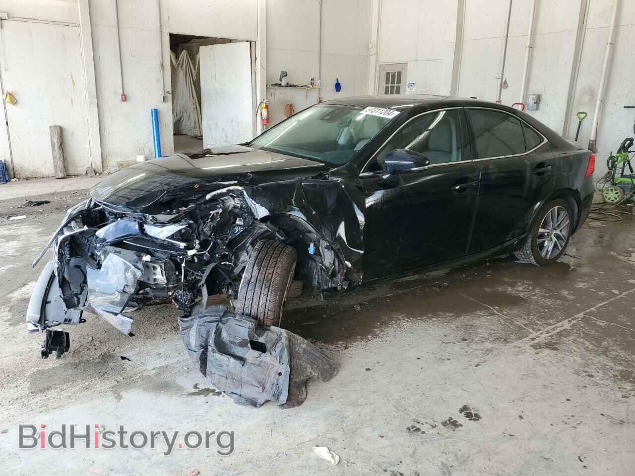 Photo JTHBA1D26J5062478 - LEXUS IS 2018