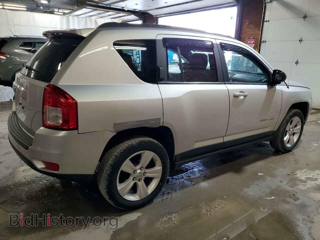 2011 JEEP COMPASS - VIN: 1J4NF1FB0BD227620 - Фото 3