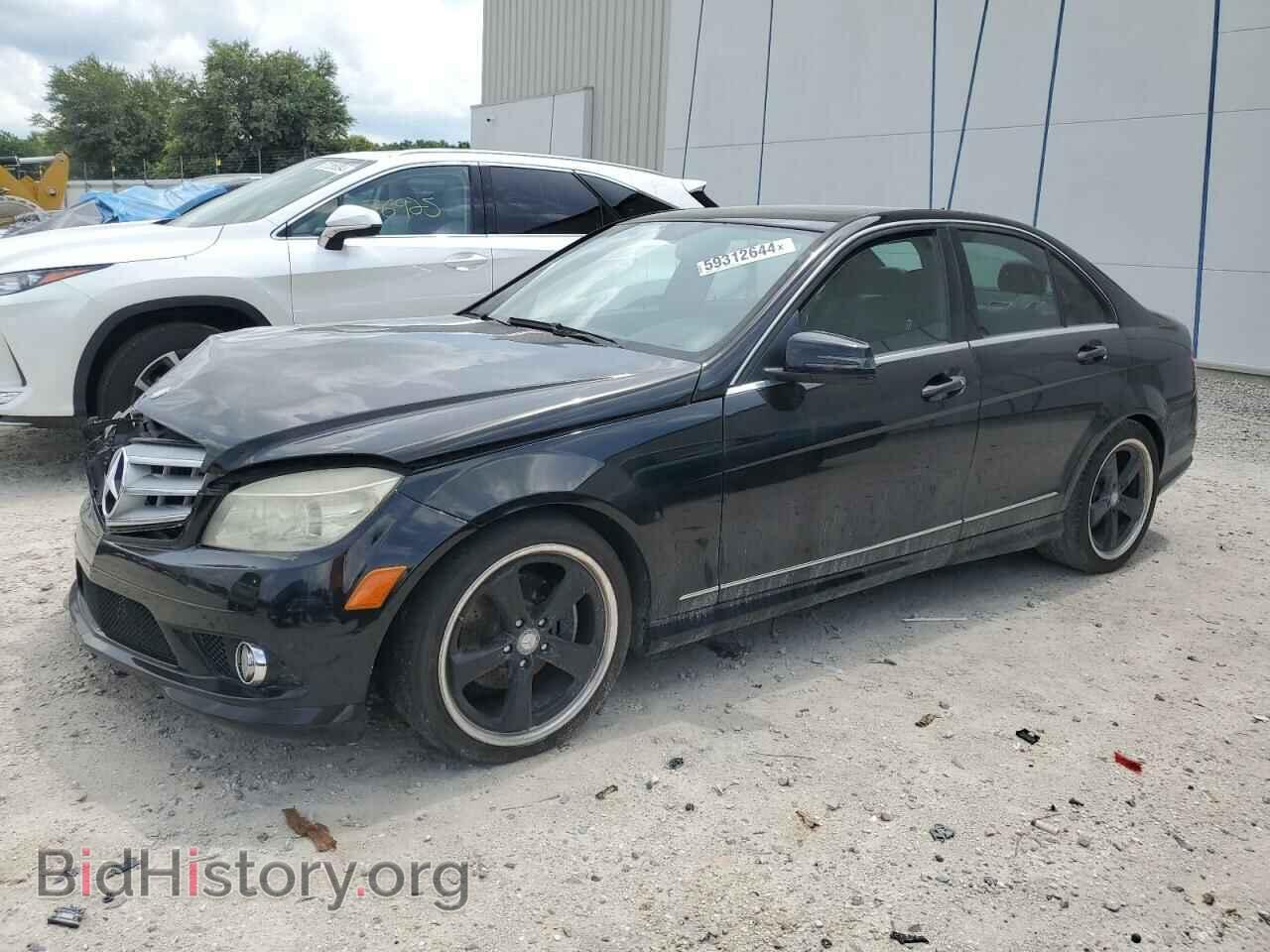 Photo WDDGF5EB8AR086181 - MERCEDES-BENZ C-CLASS 2010