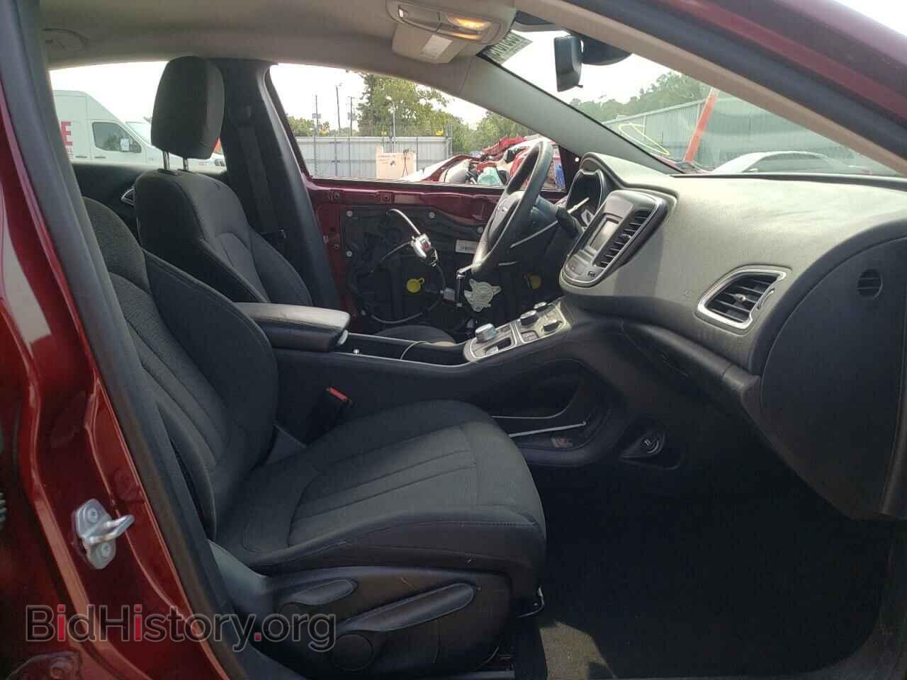 2016 CHRYSLER 200 - VIN: 1C3CCCFB8GN110021 - Фото 5