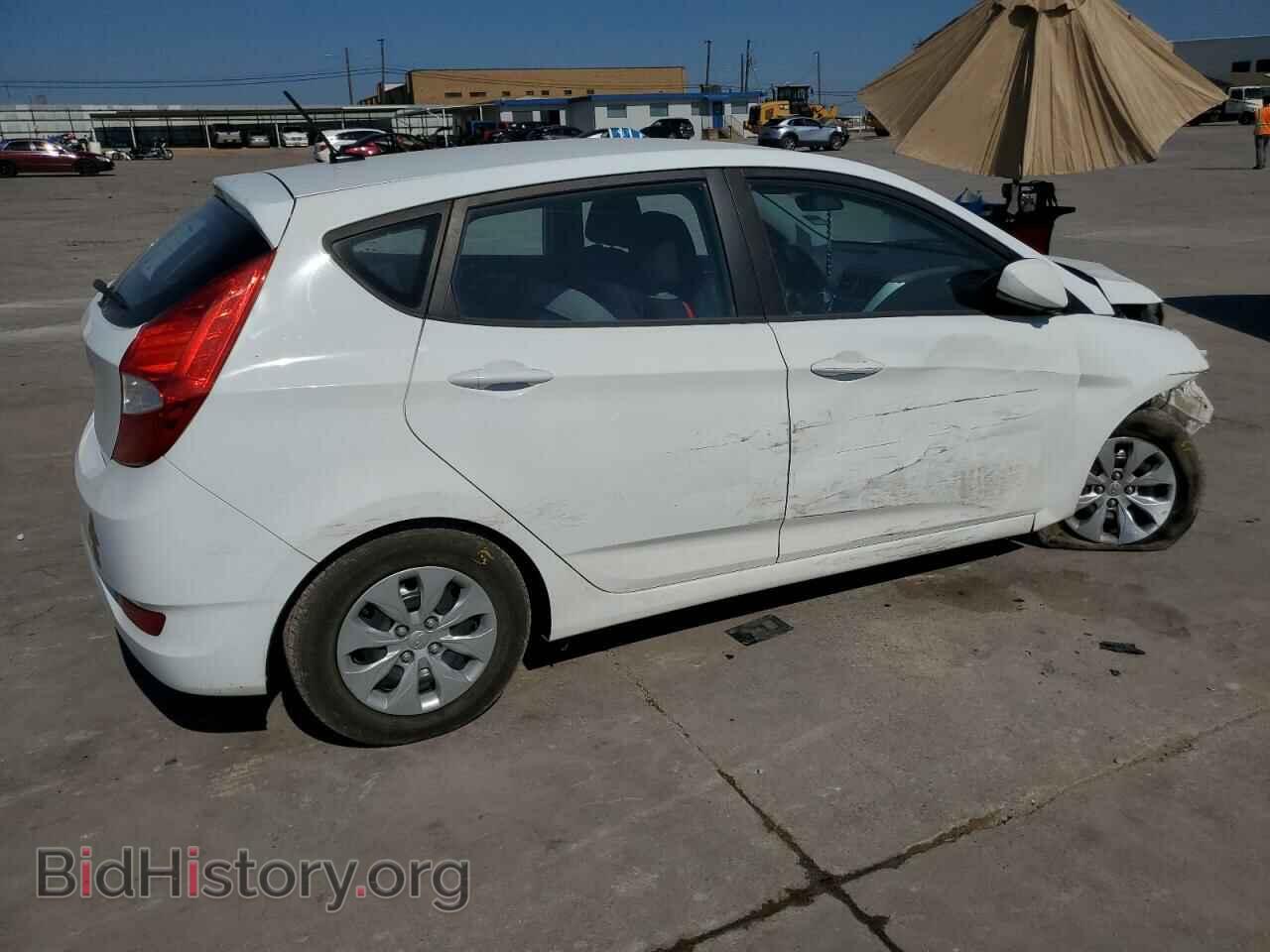 2016 HYUNDAI ACCENT - VIN: KMHCT5AEXGU289768 - Фото 3