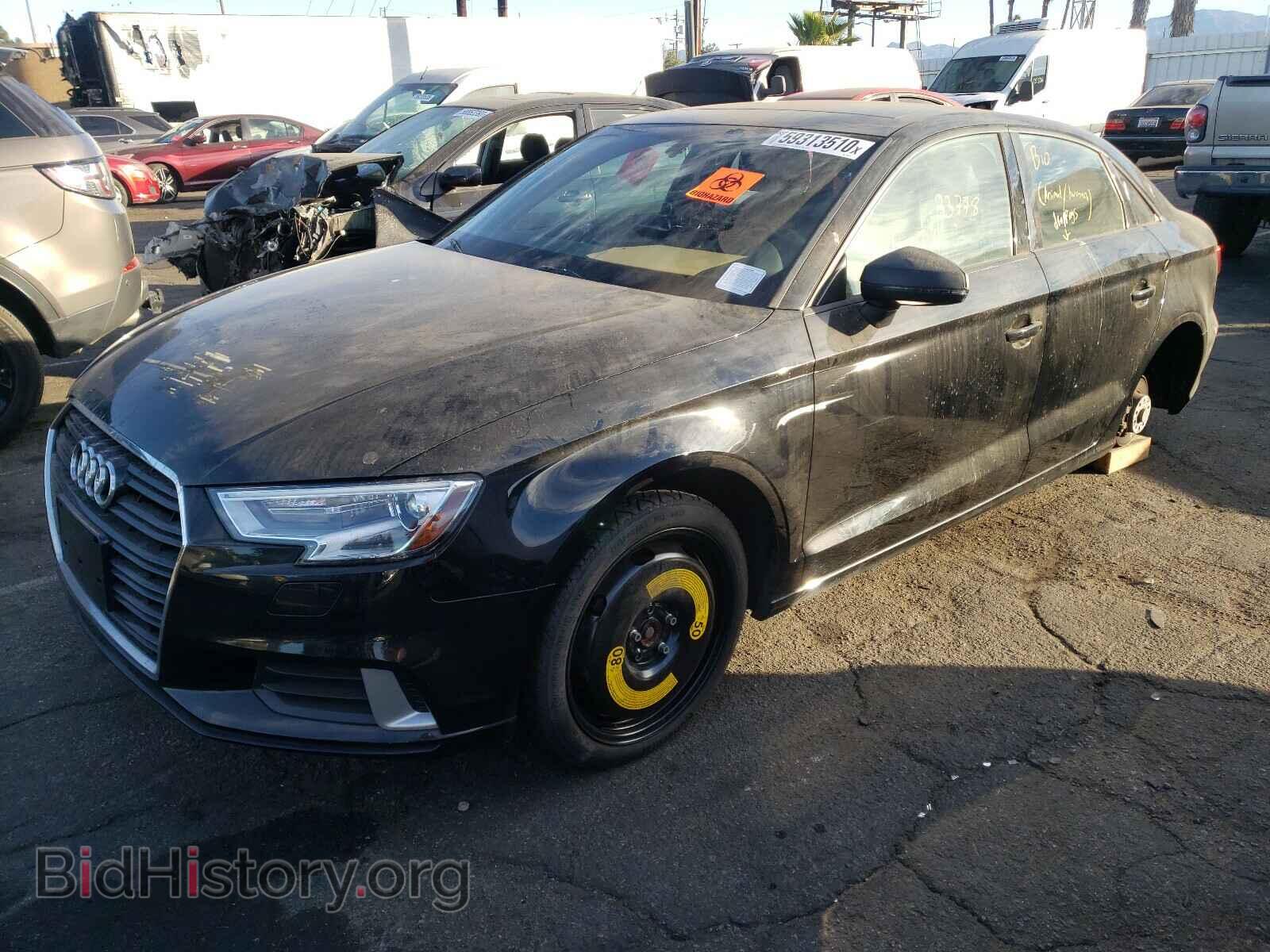 2017 AUDI A3 - VIN: WAUAUGFF2H1038152 - Фото 2