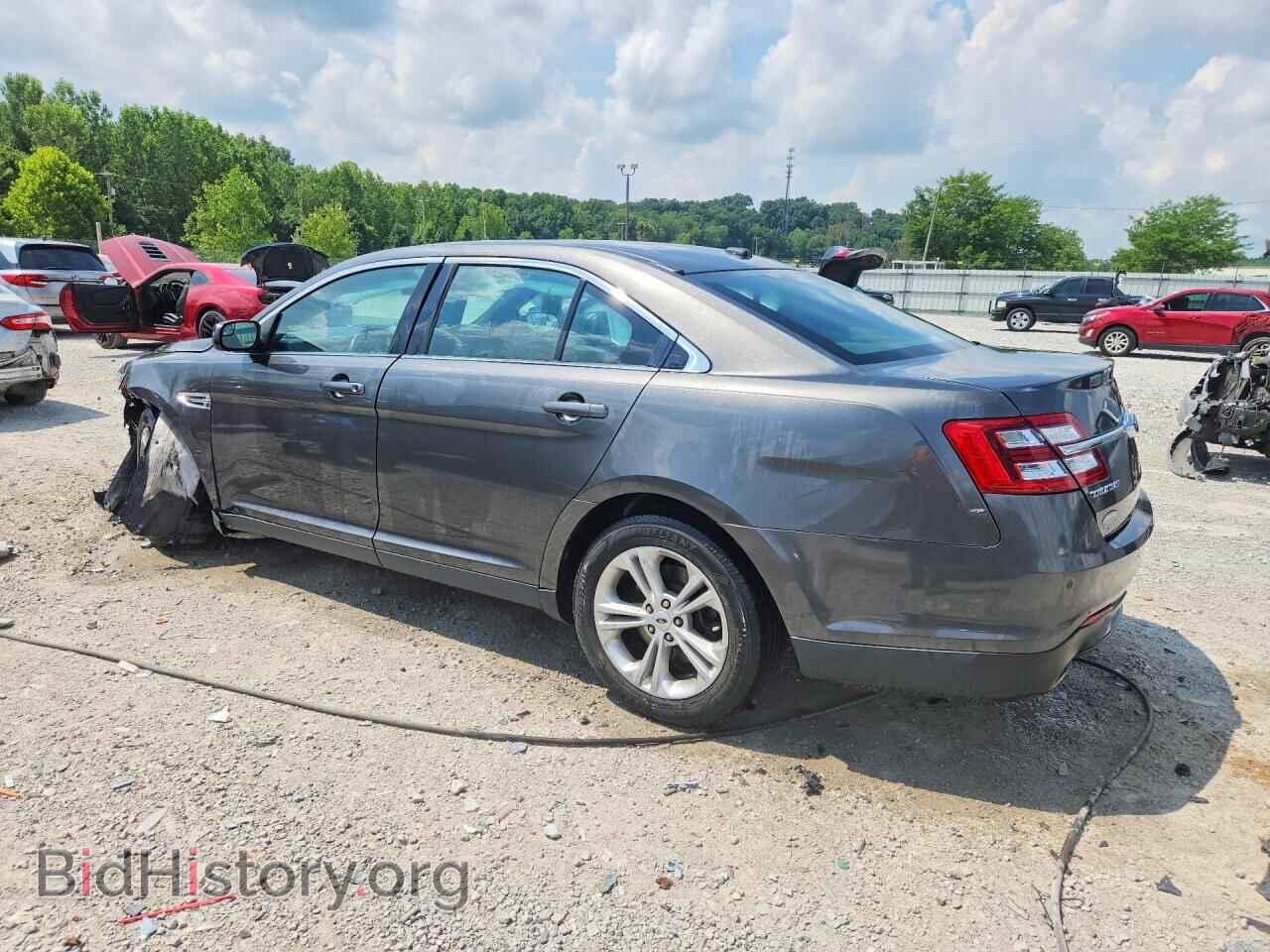 2018 FORD TAURUS - VIN: 1FAHP2E82JG105422 - Photo 2
