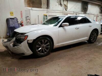 2014 Chrysler 300 S, белый — VIN 2C3CCAGG2EH240090, Copart