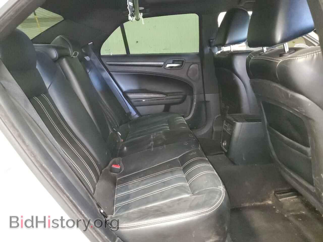 2014 CHRYSLER 300 - VIN: 2C3CCAGG2EH240090 - Photo 10