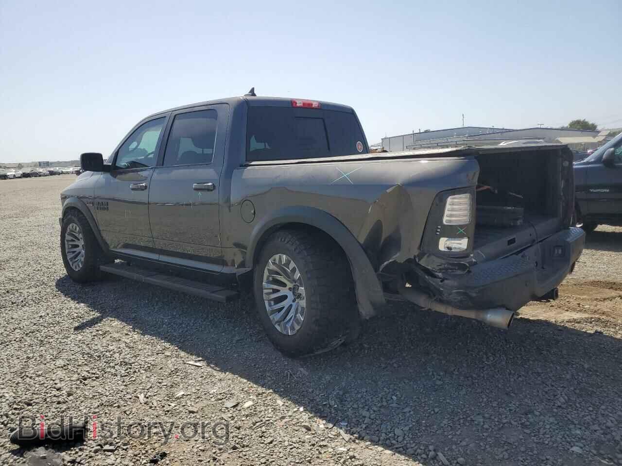 2018 RAM 1500 - VIN: 1C6RR7YT7JS234878 - Фото 2