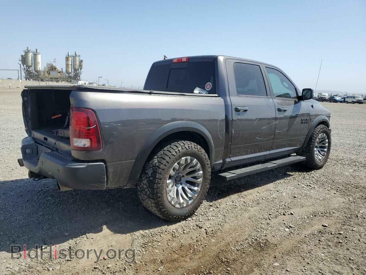 2018 RAM 1500 - VIN: 1C6RR7YT7JS234878 - Фото 3