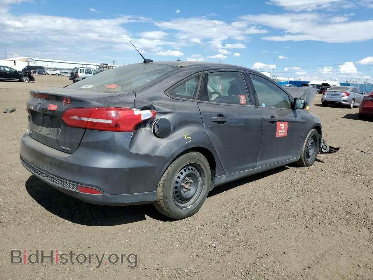 2015 FORD FOCUS - VIN: 1FADP3E27FL314170 - Photo 4