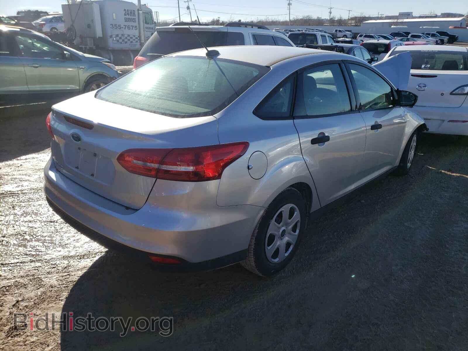 2017 FORD FOCUS - VIN: 1FADP3E22HL342252 - Фото 4
