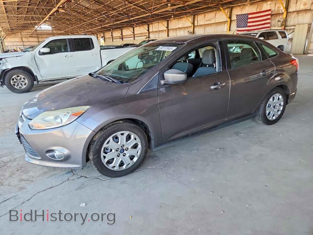 Photo 1FAHP3F2XCL257541 - FORD FOCUS 2012