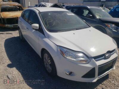 2012 Ford FOCUS Focus SEL, white — VIN 1FAHP3M23CL457650, Copart
