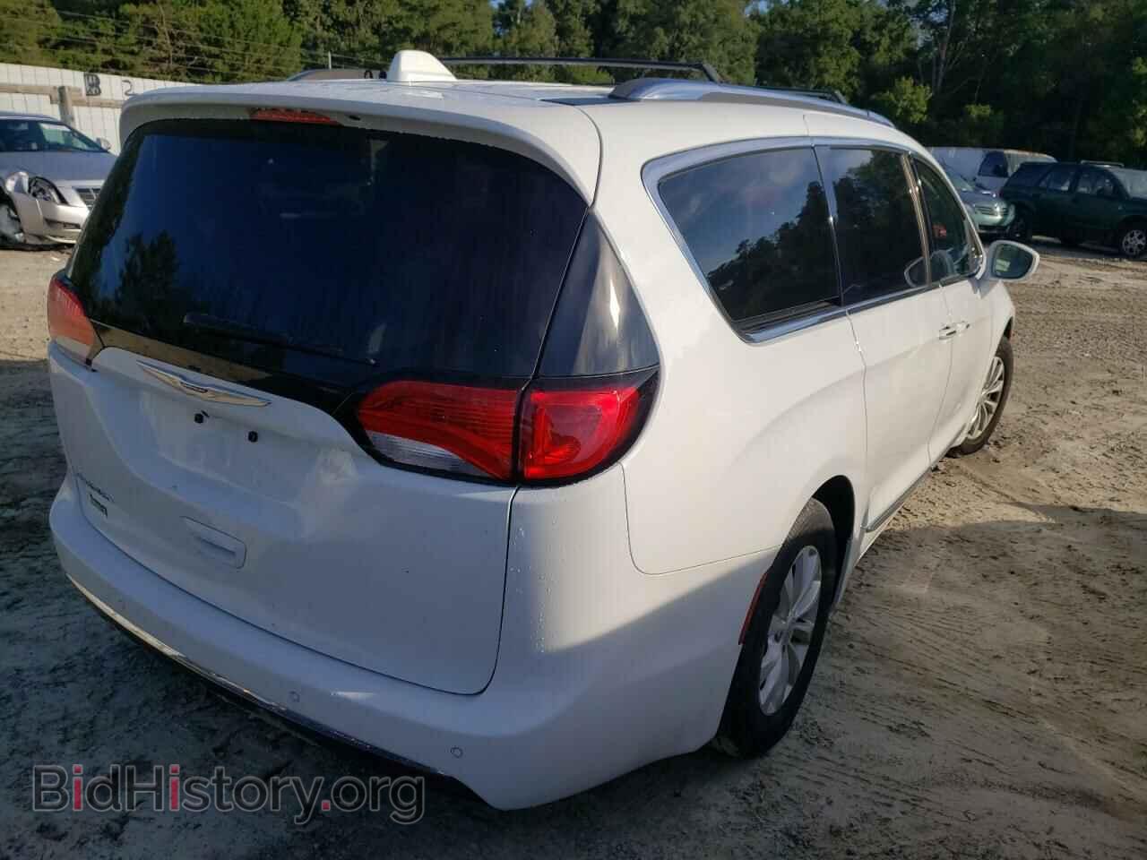 2018 CHRYSLER PACIFICA - VIN: 2C4RC1BG4JR217122 - Photo 4
