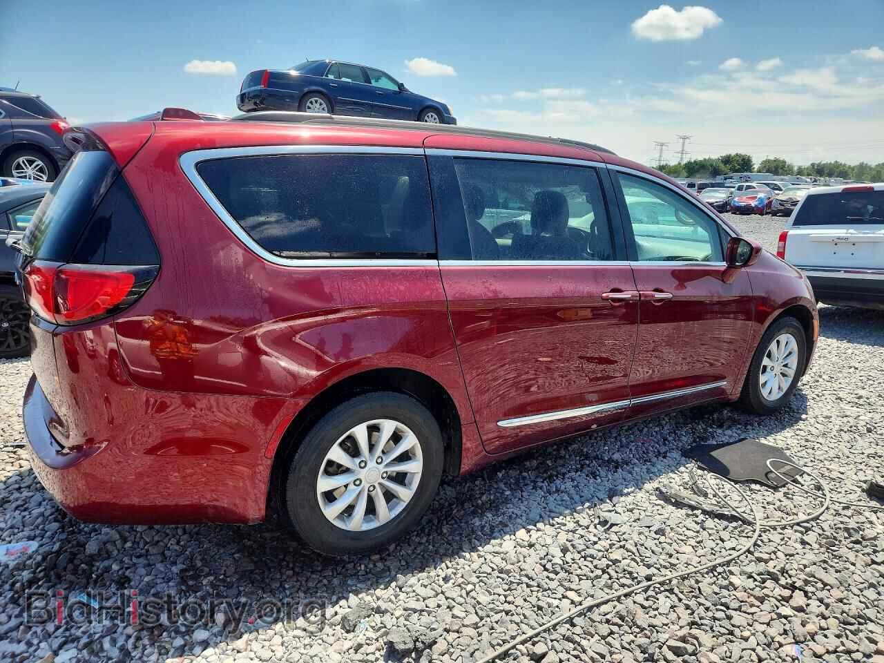 2017 CHRYSLER PACIFICA - VIN: 2C4RC1BGXHR648221 - Photo 3