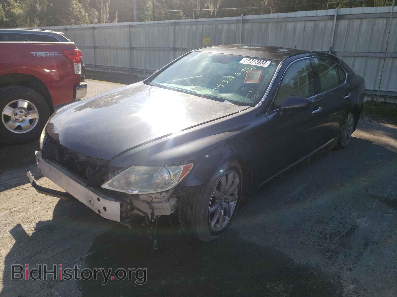 2007 LEXUS LS460 - VIN: JTHBL46F075042456 - Фото 2