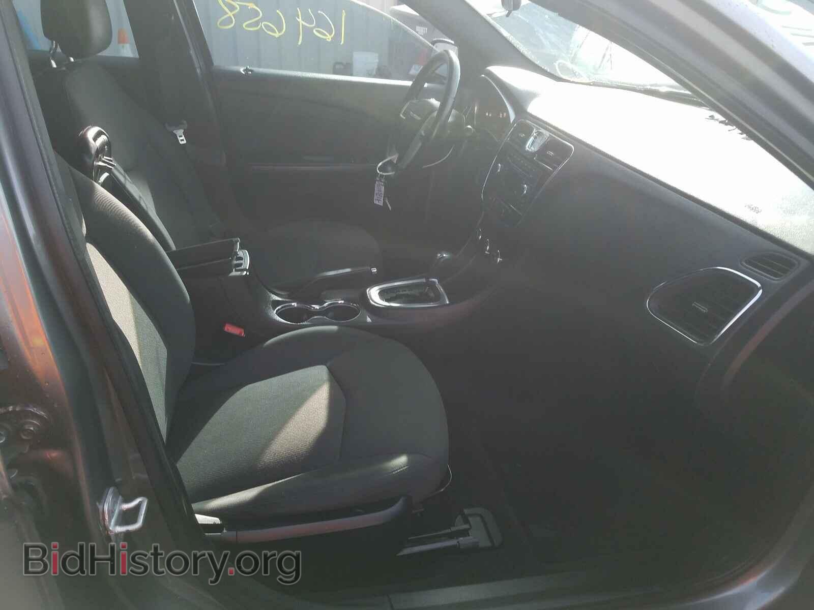 2012 CHRYSLER 200 - VIN: 1C3CCBBB7CN113132 - Фото 5