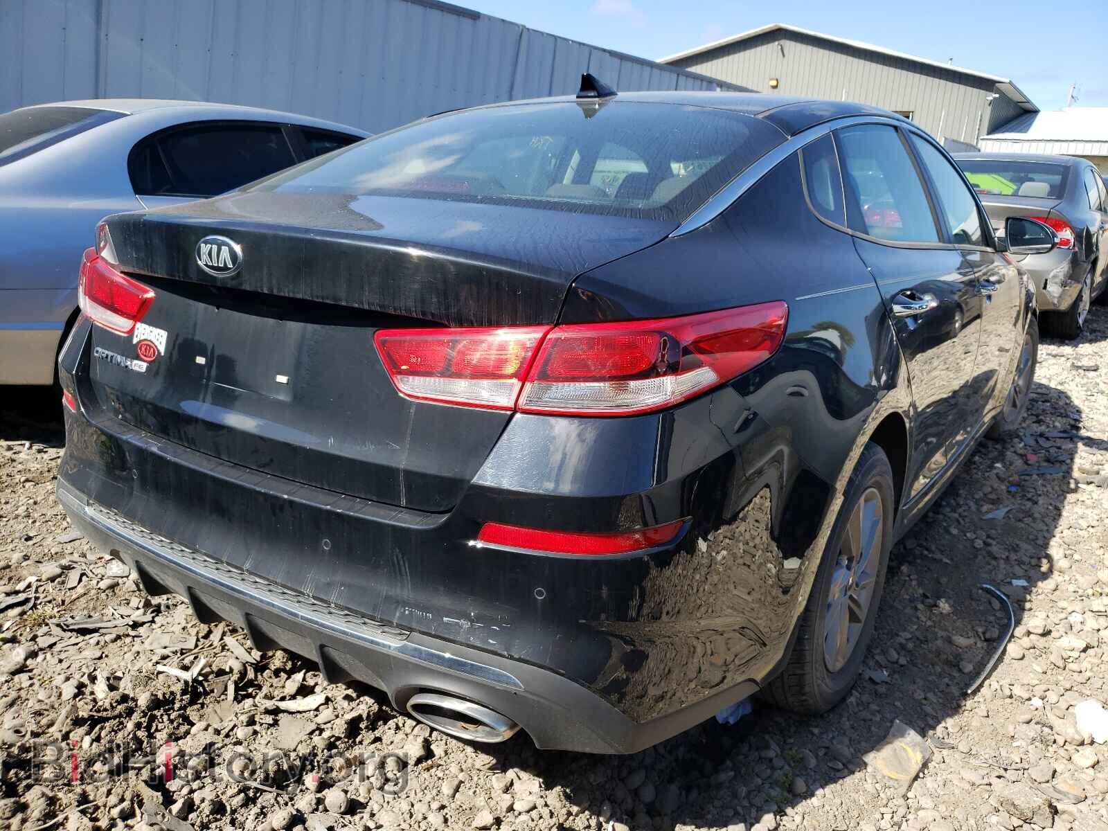 2019 KIA OPTIMA - VIN: 5XXGT4L38KG313348 - Фото 4