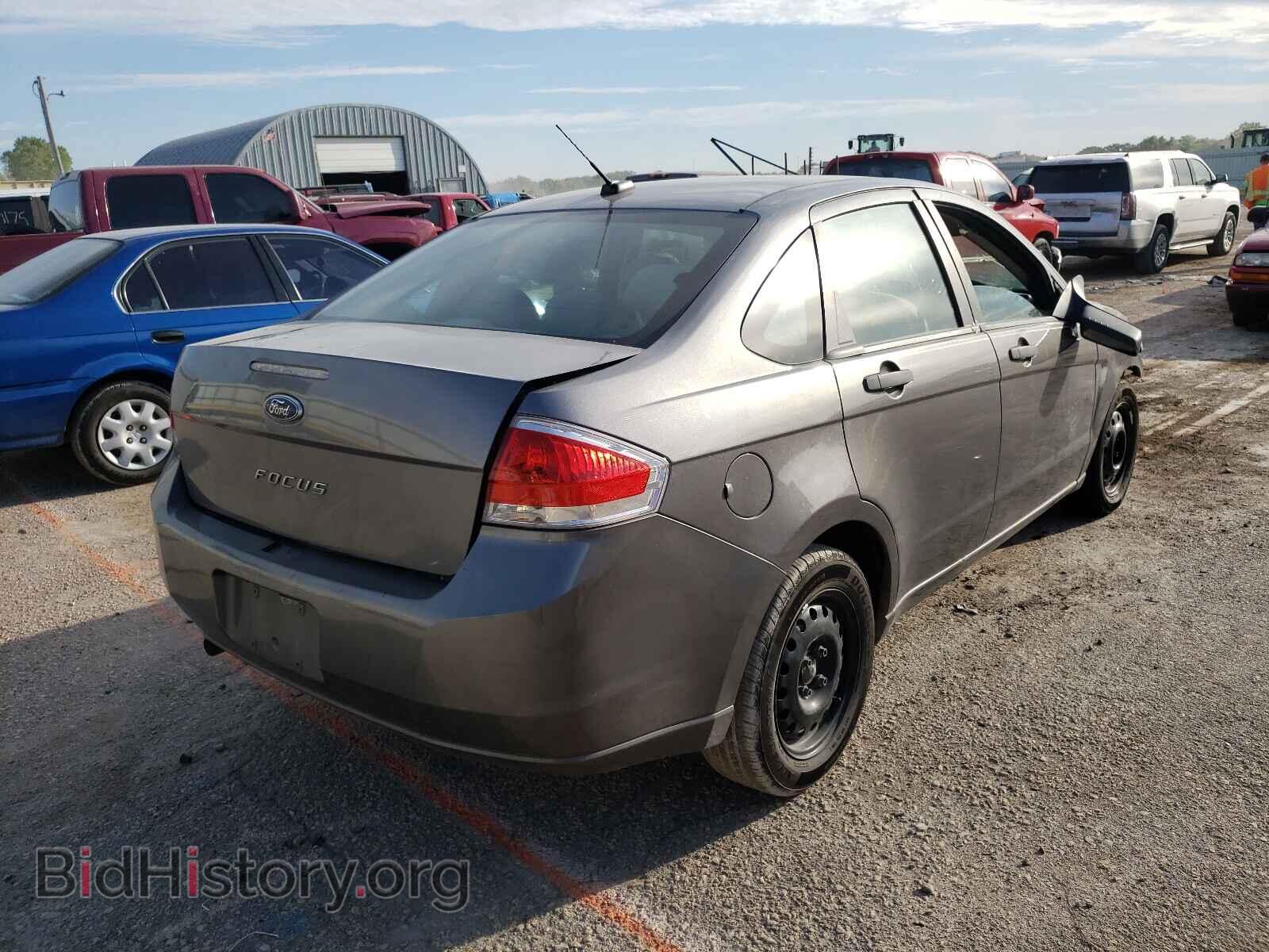 2010 FORD FOCUS - VIN: 1FAHP3EN9AW140315 - Фото 4
