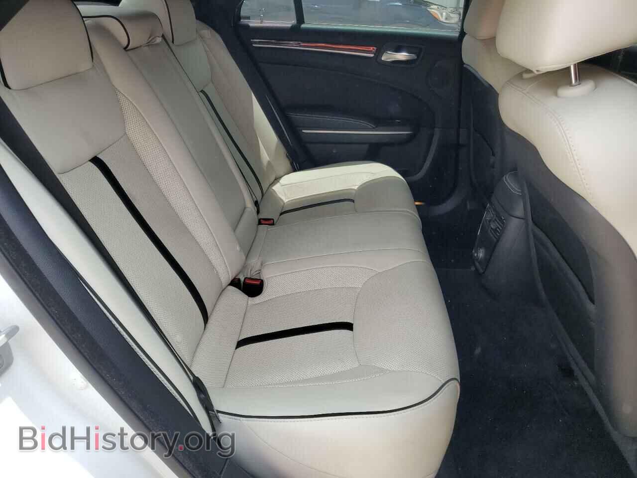 2013 CHRYSLER 300 - VIN: 2C3CCAAG1DH698145 - Фото 10