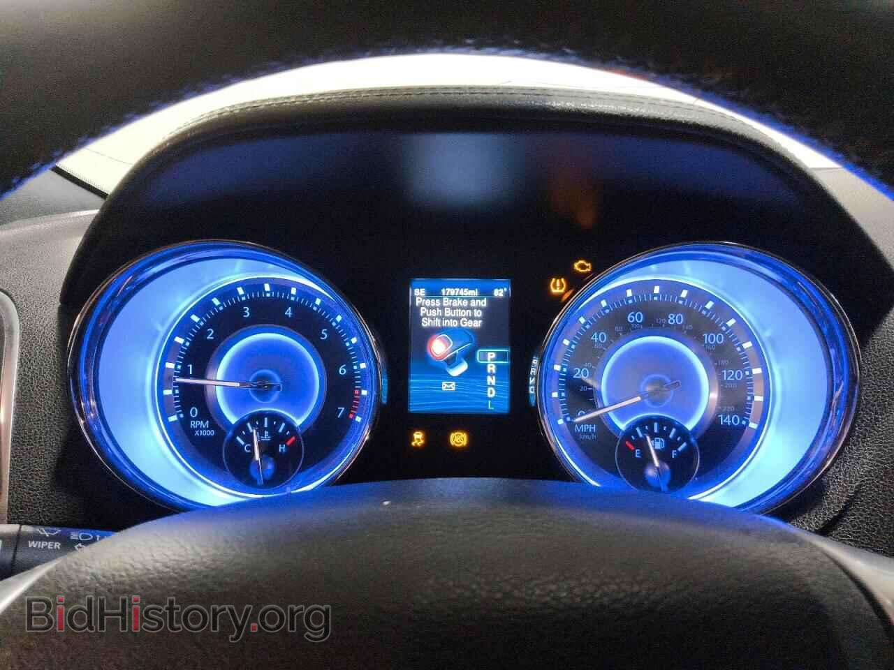 2013 CHRYSLER 300 - VIN: 2C3CCAAG2DH728365 - Фото 9